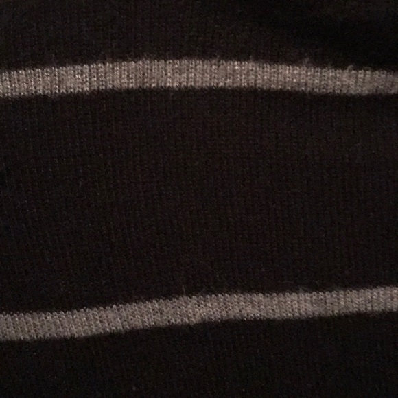 Top - Picture 4 of 4